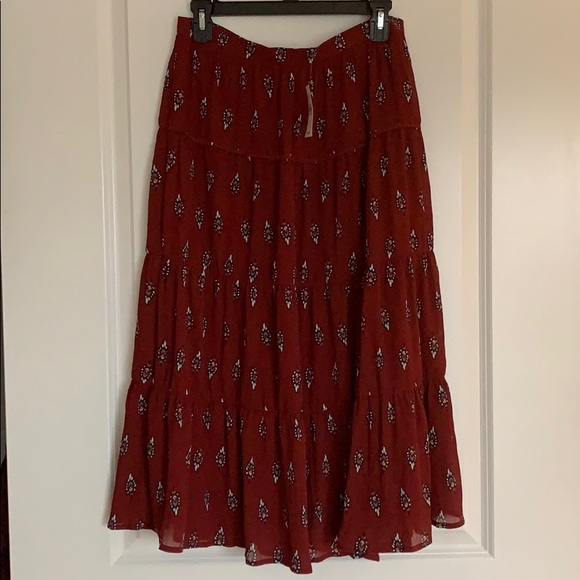 LOFT Dresses & Skirts - Loft Outlet boho midi skirt